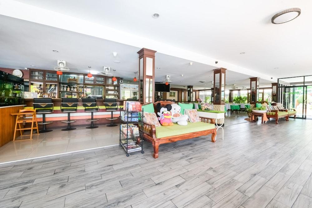 Suppamitr Villa Hotel Паттайя Экстерьер фото