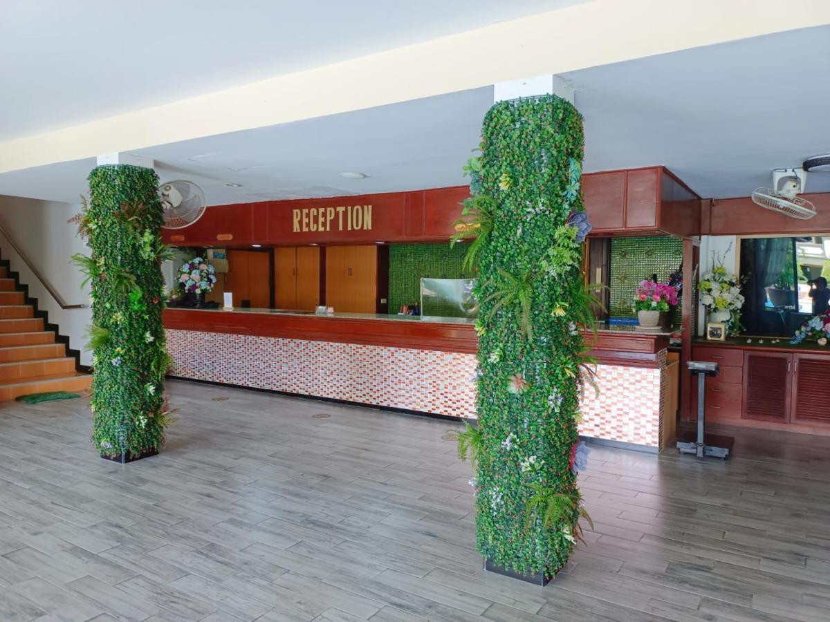 Suppamitr Villa Hotel Паттайя Экстерьер фото