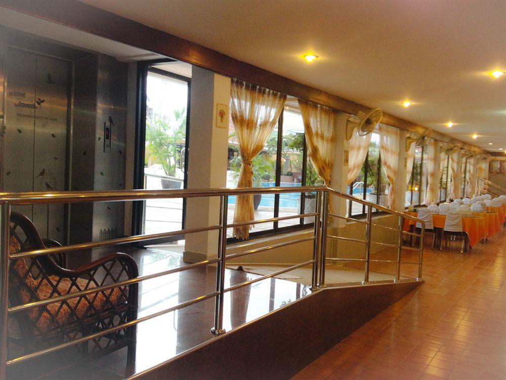 Suppamitr Villa Hotel Паттайя Экстерьер фото