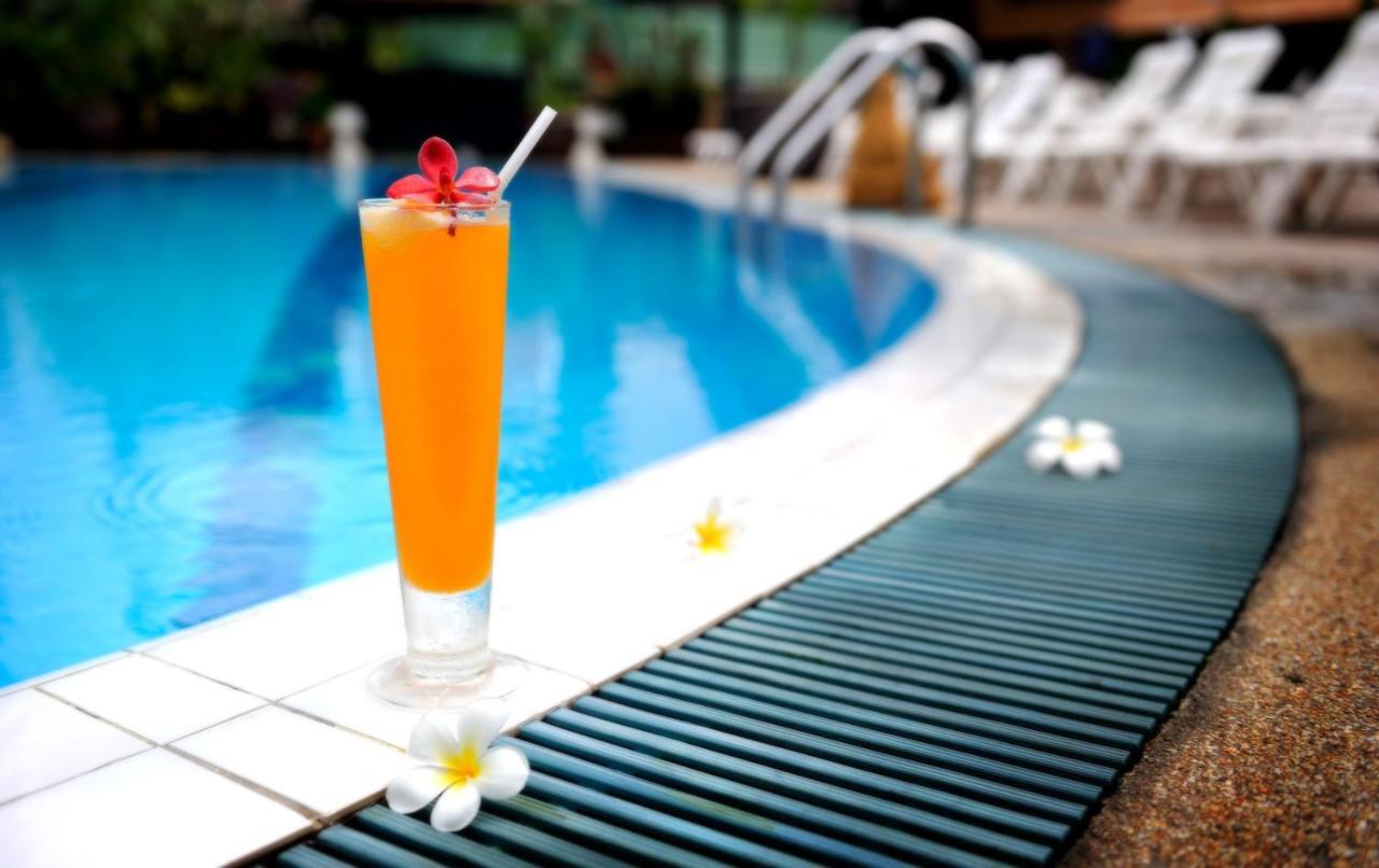 Suppamitr Villa Hotel Паттайя Экстерьер фото