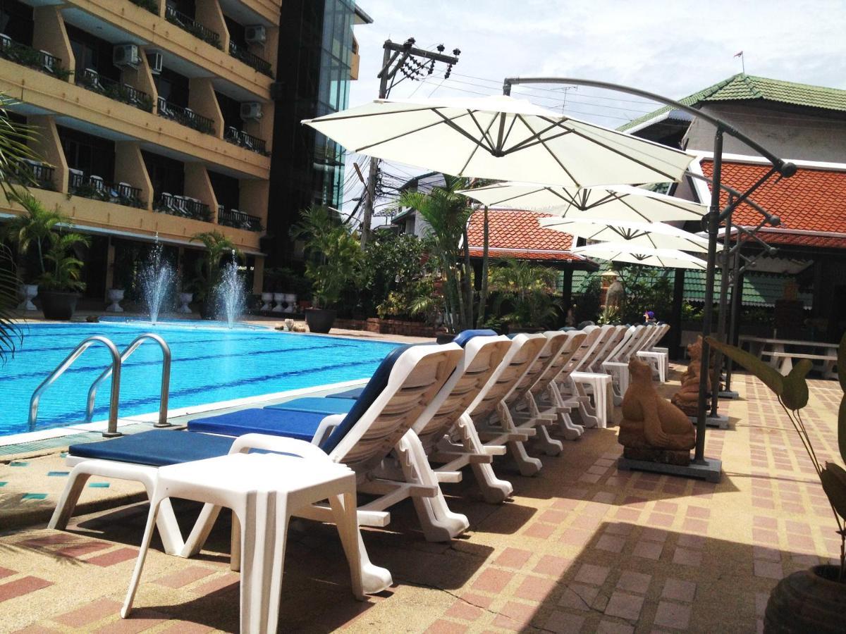 Suppamitr Villa Hotel Паттайя Экстерьер фото
